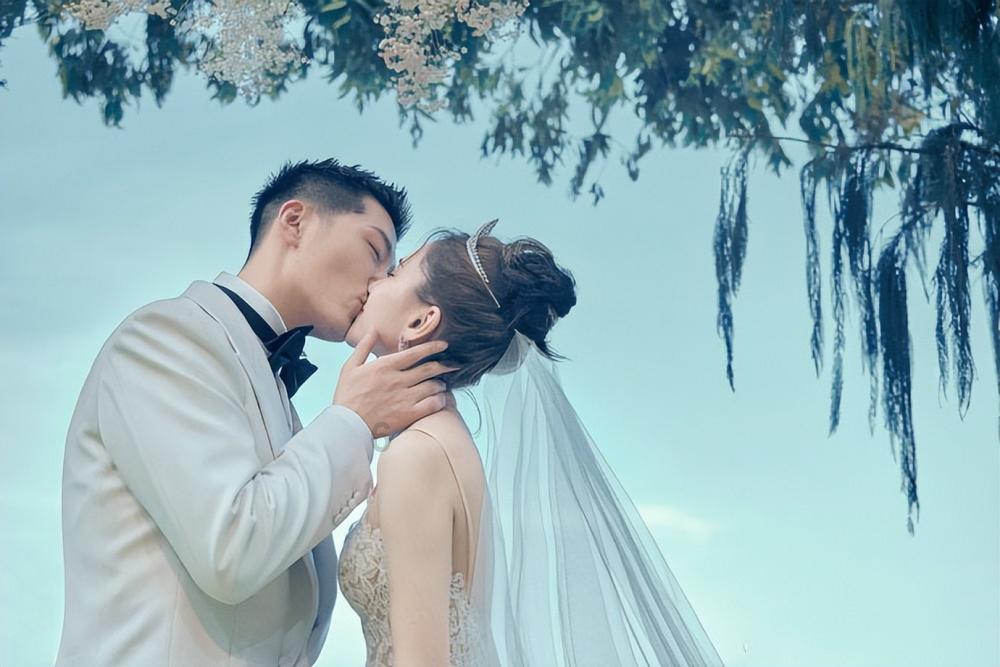 饥饿的松鼠救援